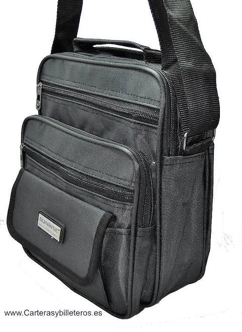 BOLSO DE HOMBRE EN GRAPHITEC GRANDE CON BOLSILLOS GRIS OSCURO 