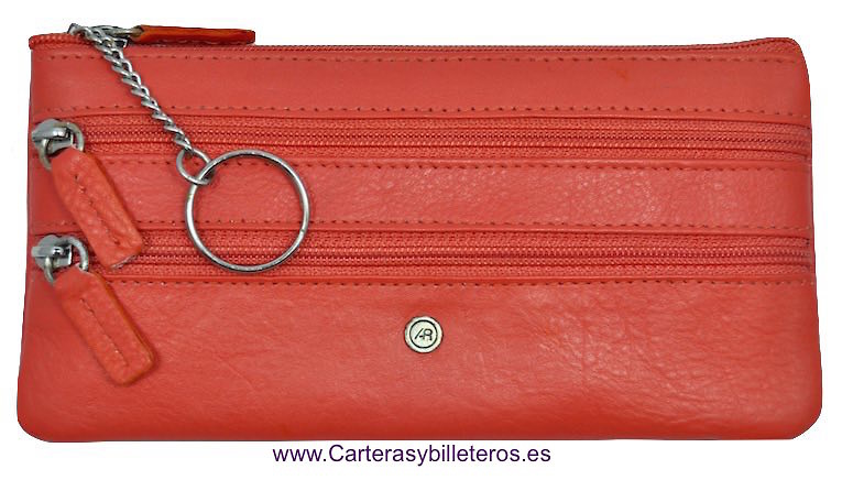 CARTERA MONEDERO DE MANO CON LLAVERO INCORPORADO CORAL 