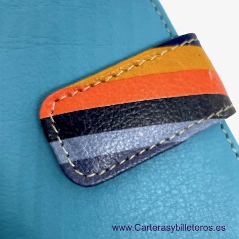 CARTERA MUJER PEQUEÑA DE PIEL CON DISEÑO EXCLUSIVO AZUL CIELO Y ARCO IRIS 