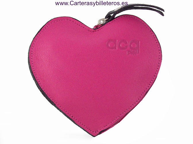 MONEDERO DE CORAZON CON CREMALLERA FUCSIA 