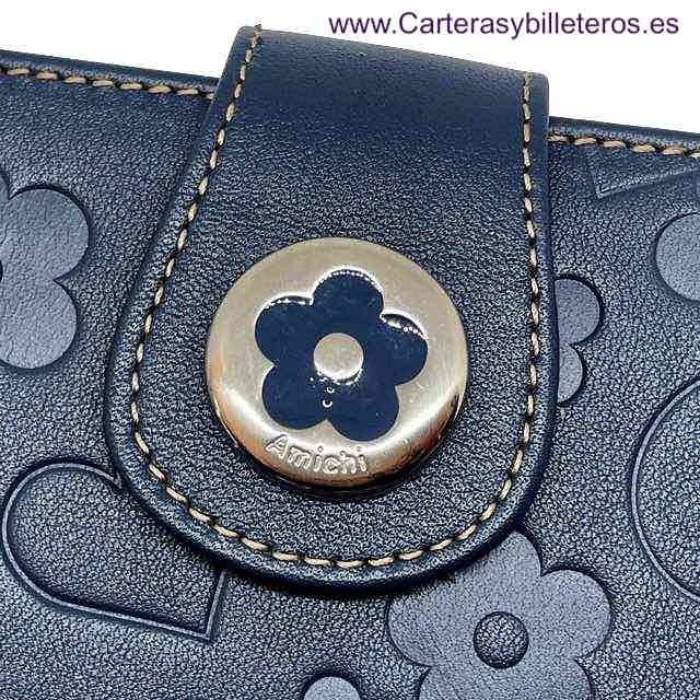 CARTERA AMICHI DE MUJER DE PIEL LUXURY CON GRABADOS DE FLORES AMICHI Y CORAZONES AZUL MARINO 