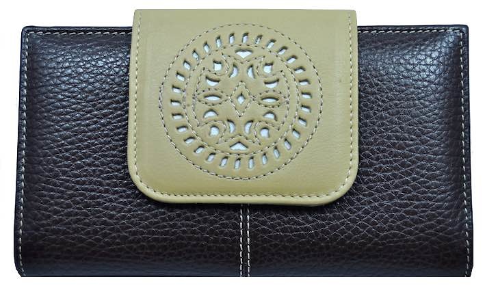 CARTERA BILLETERA DE MUJER HECHA DE PIEL EN UBRIQUE CON ADORNO MEDIANA MARRON CAMEL 