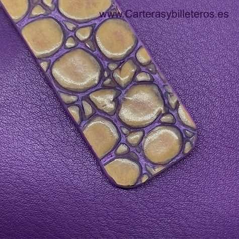 CARTERA BILLETERA GRANDE DE MUJER DE PIEL UBRIQUE LILA INTENSO O MORADO 