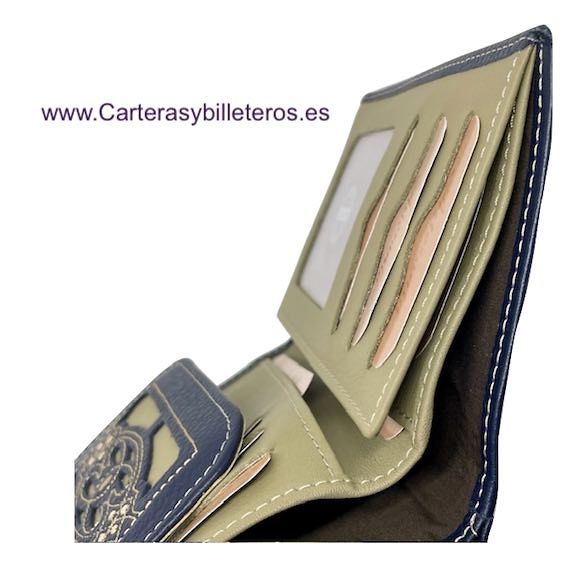 BLUE WOMEN'S WALLET WITH EMBROIDERY EMBELLISHMENT ON THE LEATHER 