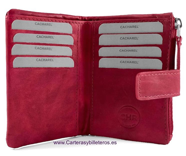 CACHAREL SMALL WOMAN'S LEATHER WALLET WITH HANDMADE ORNAMENT 