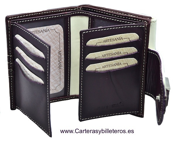 LEATHER WALLET FOR SMALL WOMEN BUT VERY COMPLETE 