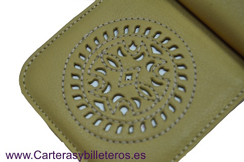 MEDIUM WALLET WOMEN'S WITH A LEATHER BOW WITH ORNAMENT MADE IN SPAIN 
