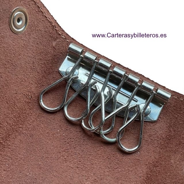 UBRIQUE LEATHER KEYRING WITH 6 CUBILO BRAND CARABINERS 