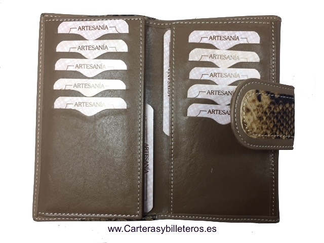 WALLET FOR WOMAN MADE IN LEATHER OF BEEF AND SNAKE MEDIAN FOR 15 CARDS 