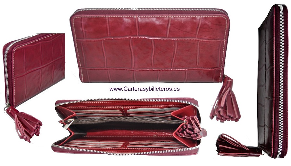 WALLET WOMAN LEATHER WITH ZIP CLOSURE WITH AN ORNAMET 