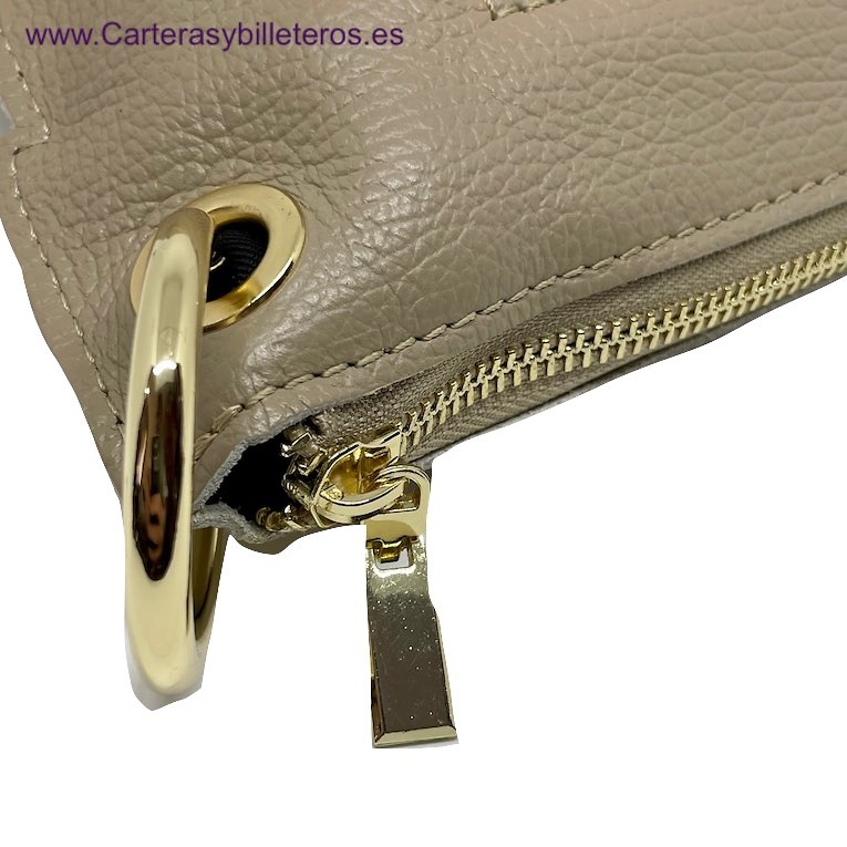 WOMEN'S BEIGE LEATHER BAG WITH GOLDEN METAL FITTINGS 