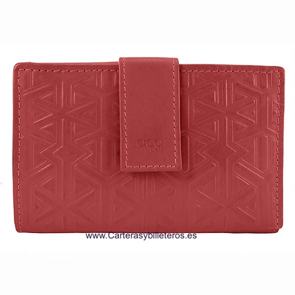 WOMEN'S LEATHER WALLET WITH ENGRAVED MODERNIST GEOMETRIC MOTIFS 