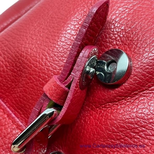 WOMEN'S RED LEATHER BACKPACK MADE IN ITALY WITH POCKETS 