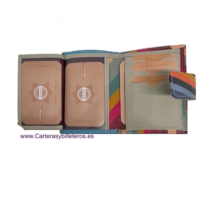 WOMEN'S SMALL LEATHER WALLET WITH EXCLUSIVE DESIGN 