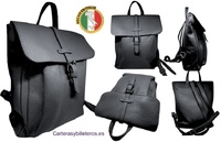 WOMEN'S BLACK LEATHER BACKPACK MADE IN ITALY WITH POCKETS BLACK